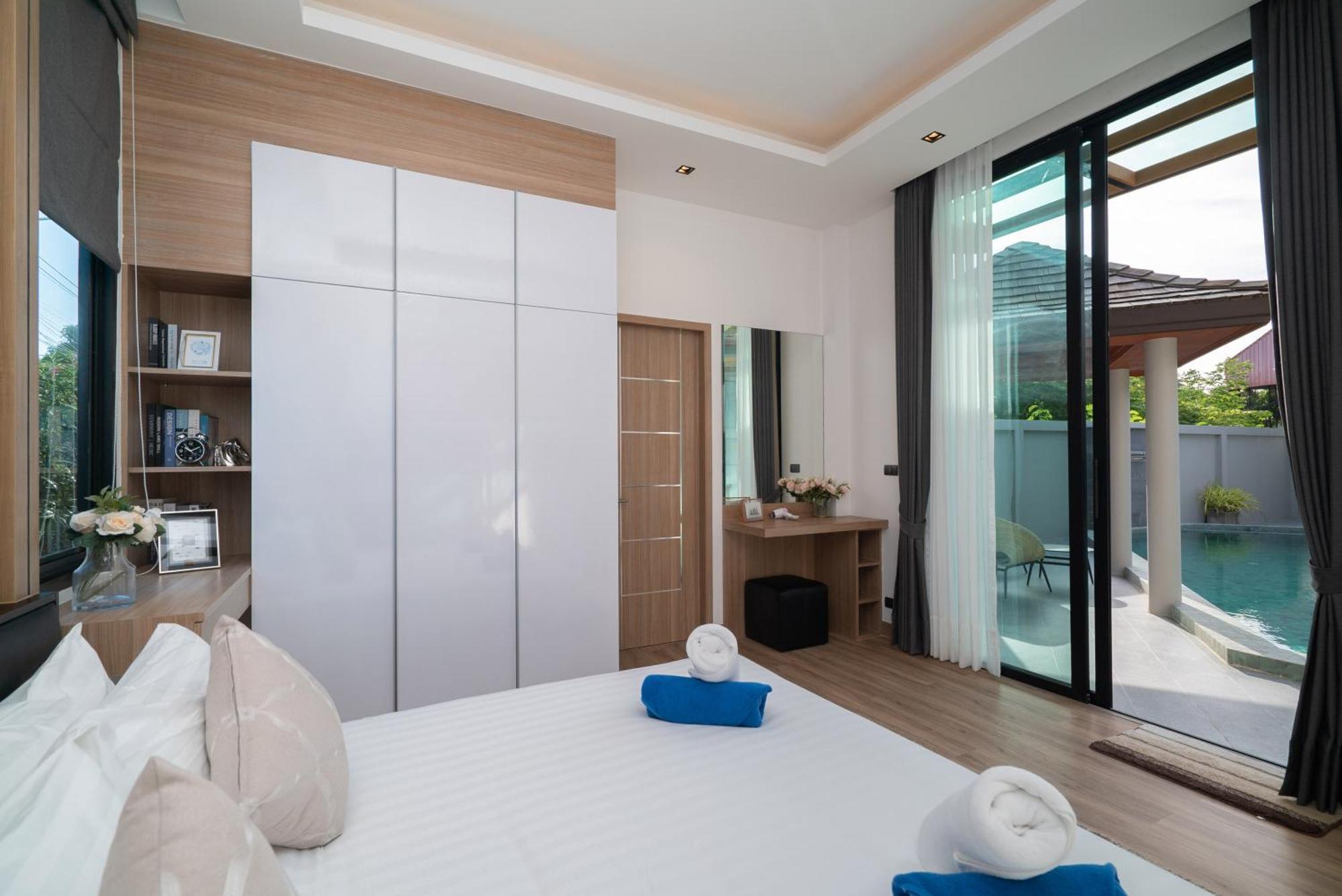Rawayana Central Park Villas Rawai Oda fotoğraf