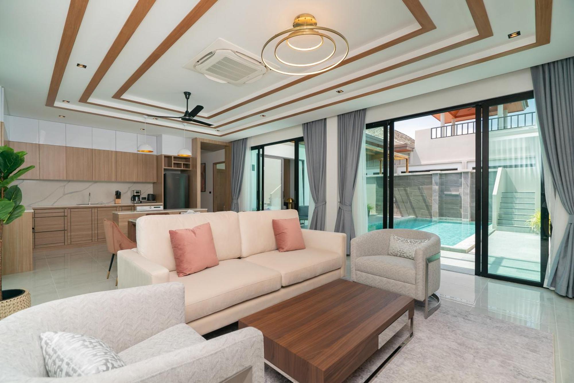 Rawayana Central Park Villas Rawai Oda fotoğraf