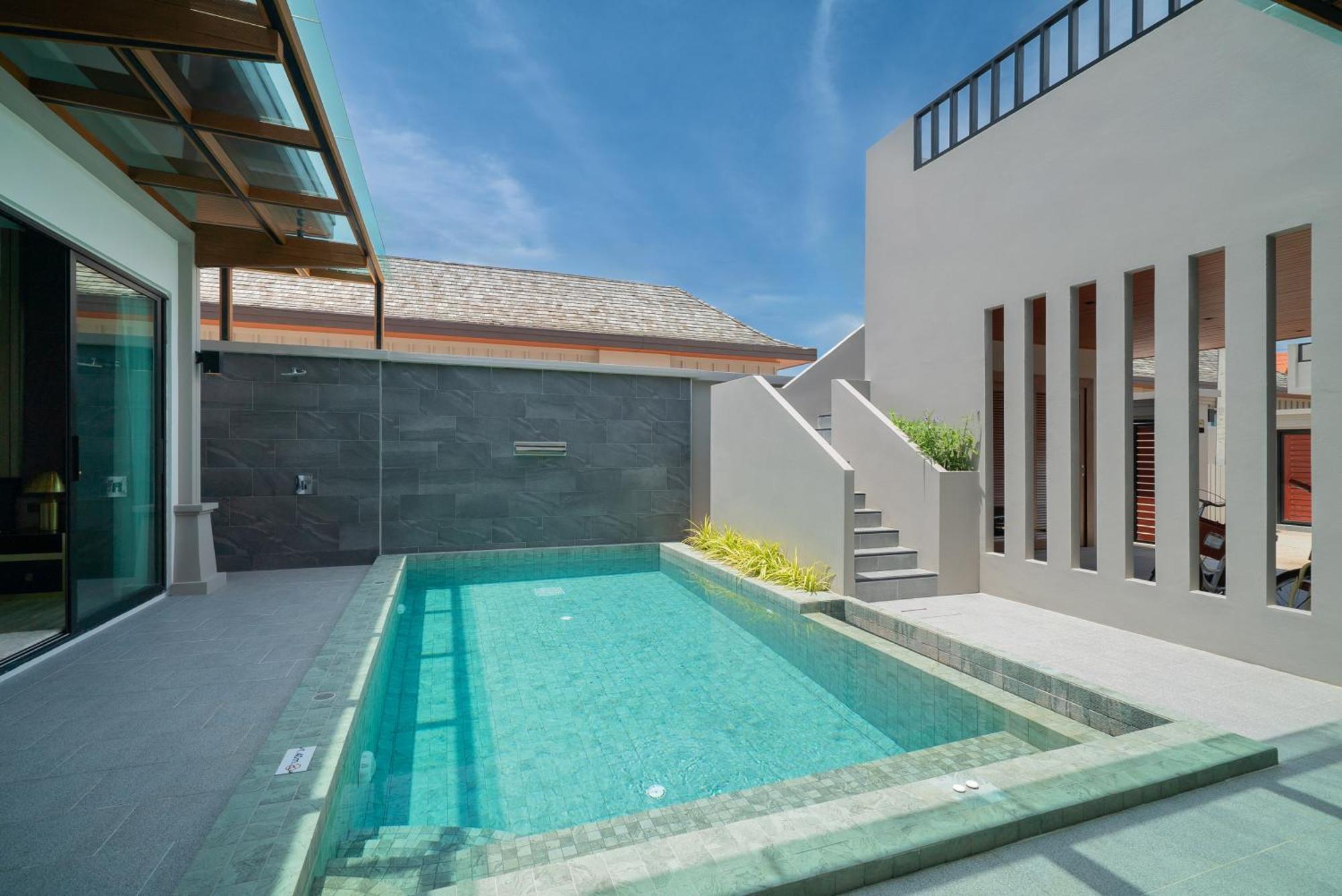 Rawayana Central Park Villas Rawai Oda fotoğraf
