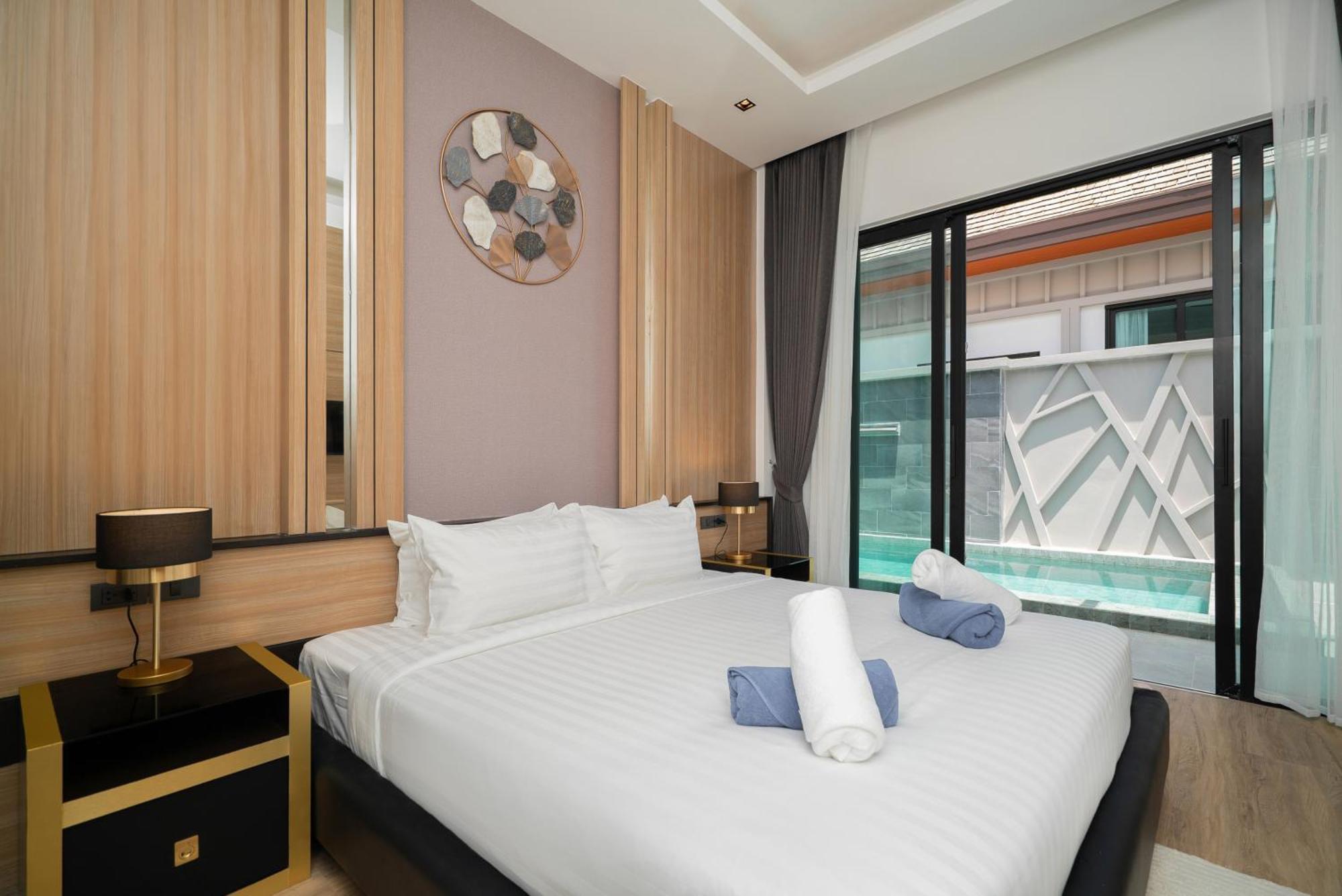 Rawayana Central Park Villas Rawai Oda fotoğraf